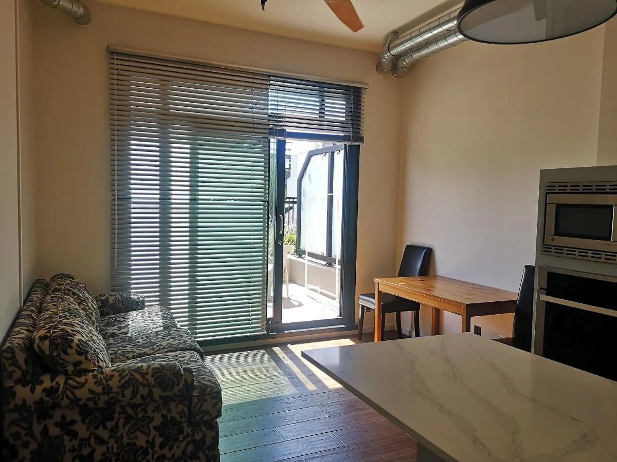 Downtown One Bedroom Apartment 0*, Victoria Kanada